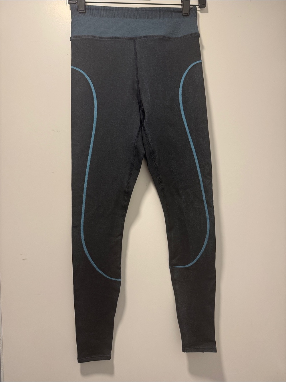 lululemon athletica Black Leggings with Teal Accents